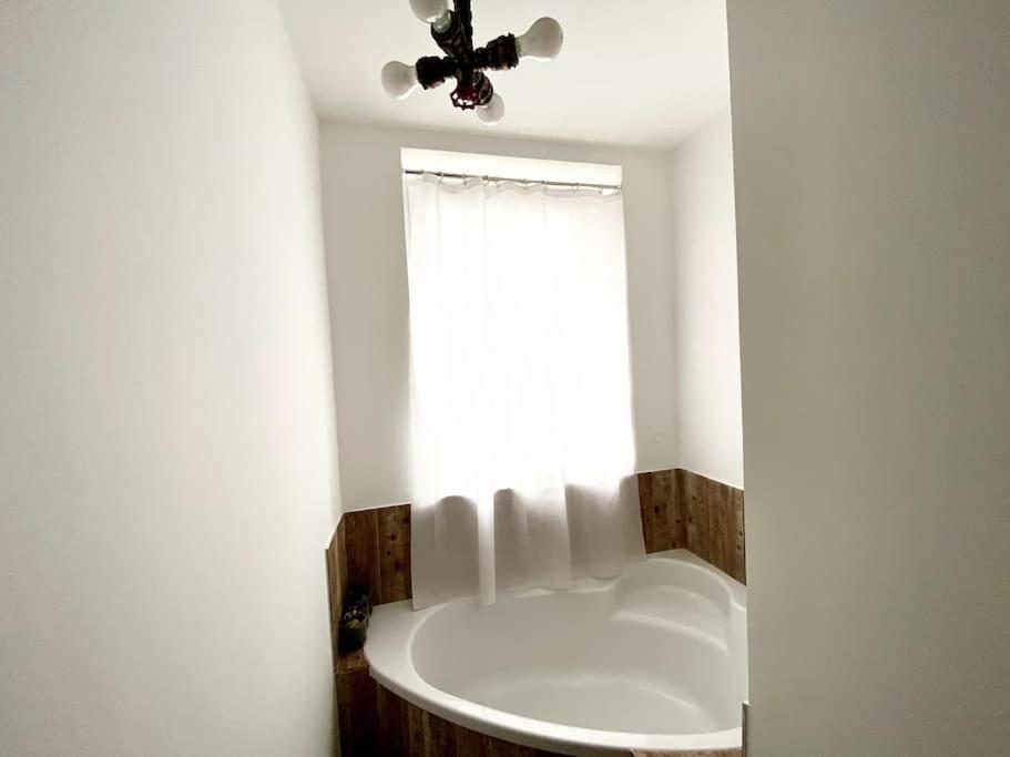 Residence Park Lovely Apartman With Private Parking Kysucke Nove Mesto Екстер'єр фото
