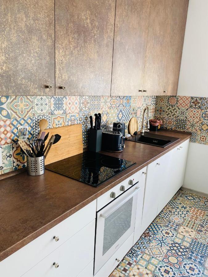 Residence Park Lovely Apartman With Private Parking Kysucke Nove Mesto Екстер'єр фото