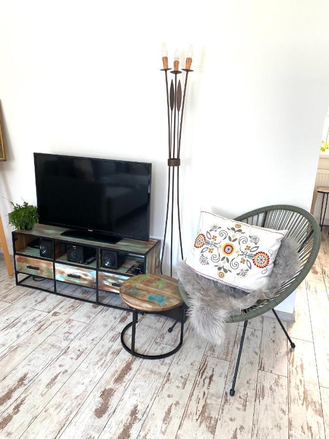 Residence Park Lovely Apartman With Private Parking Kysucke Nove Mesto Екстер'єр фото