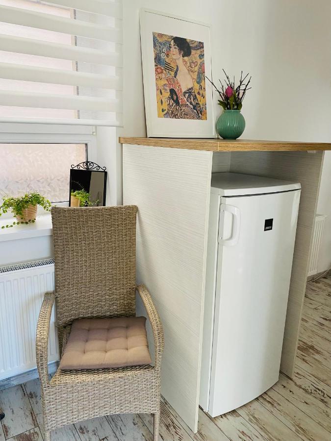 Residence Park Lovely Apartman With Private Parking Kysucke Nove Mesto Екстер'єр фото